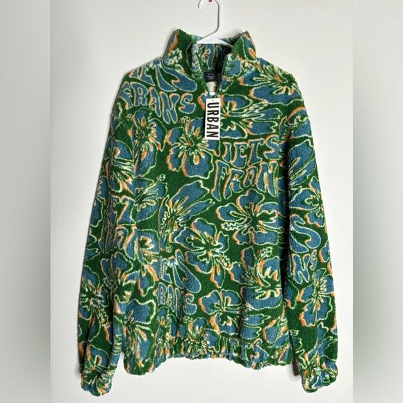 NWT Urban Outfitters Sherpa quarter zip jacket. Small - Picture 1 of 1